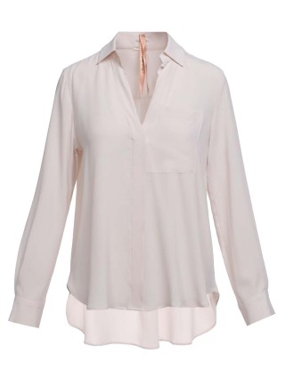 Молочная блуза MARC CAIN: фото - Invogue